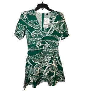 New ZC Woman Green Leafy Summer Dress Size Small